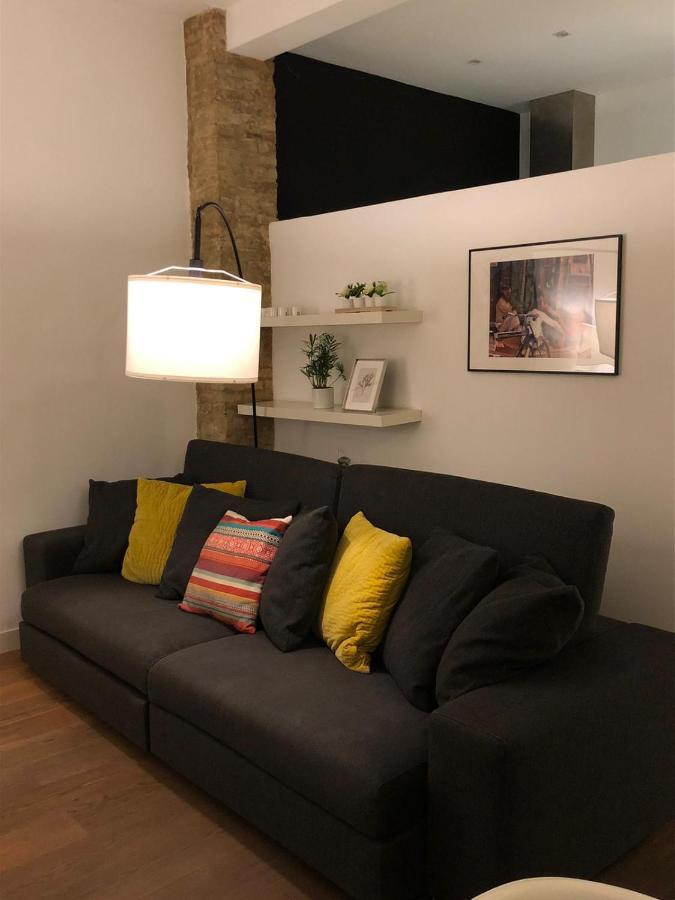 Impresionante Apartamento En Ruzafa Al Lado Del Mercado Valencia Bagian luar foto
